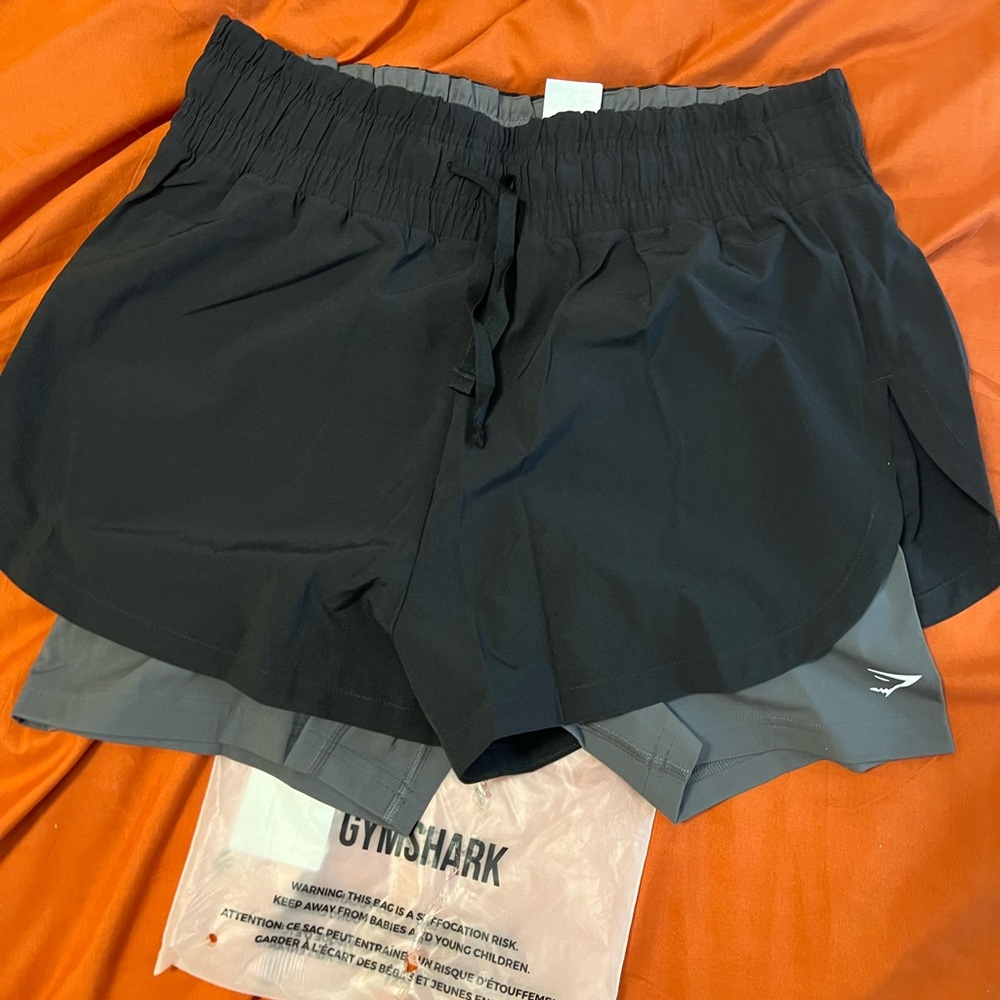 Gym shark double layered shorts